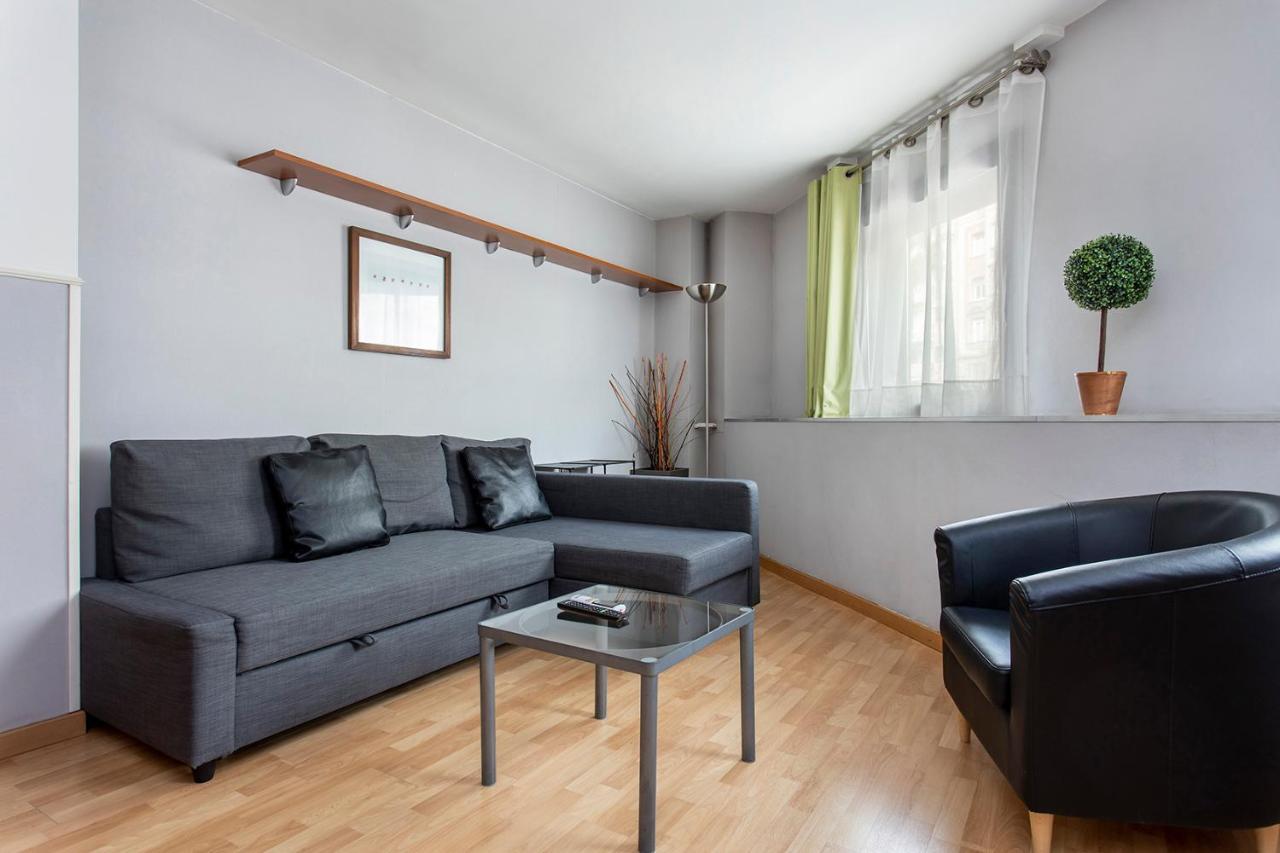 Apartments Sata Park Guell Area Βαρκελώνη Εξωτερικό φωτογραφία