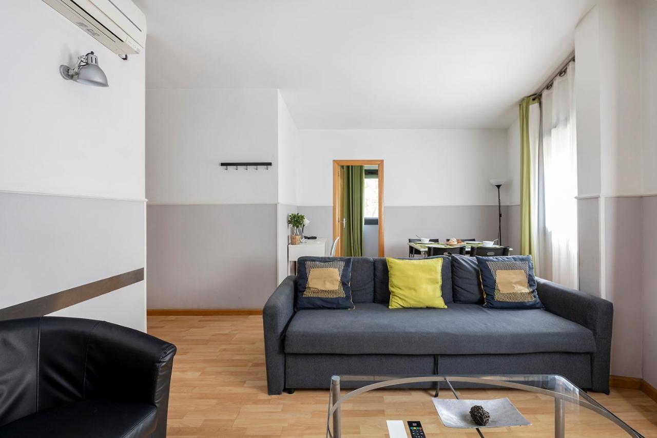 Apartments Sata Park Guell Area Βαρκελώνη Εξωτερικό φωτογραφία