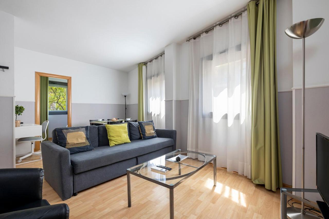 Apartments Sata Park Guell Area Βαρκελώνη Εξωτερικό φωτογραφία