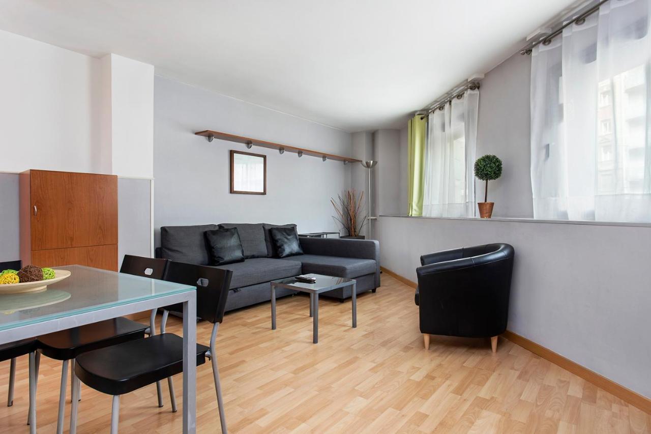 Apartments Sata Park Guell Area Βαρκελώνη Εξωτερικό φωτογραφία