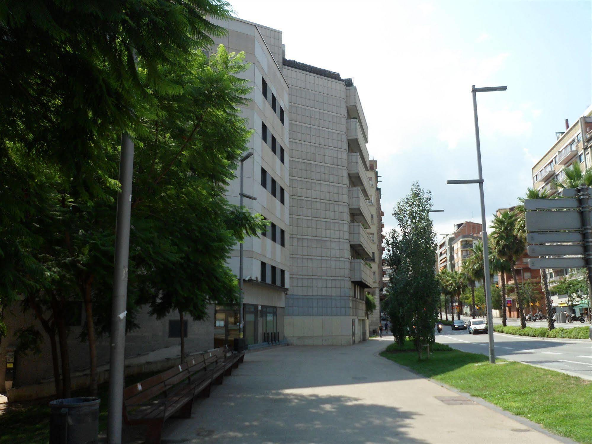 Apartments Sata Park Guell Area Βαρκελώνη Εξωτερικό φωτογραφία