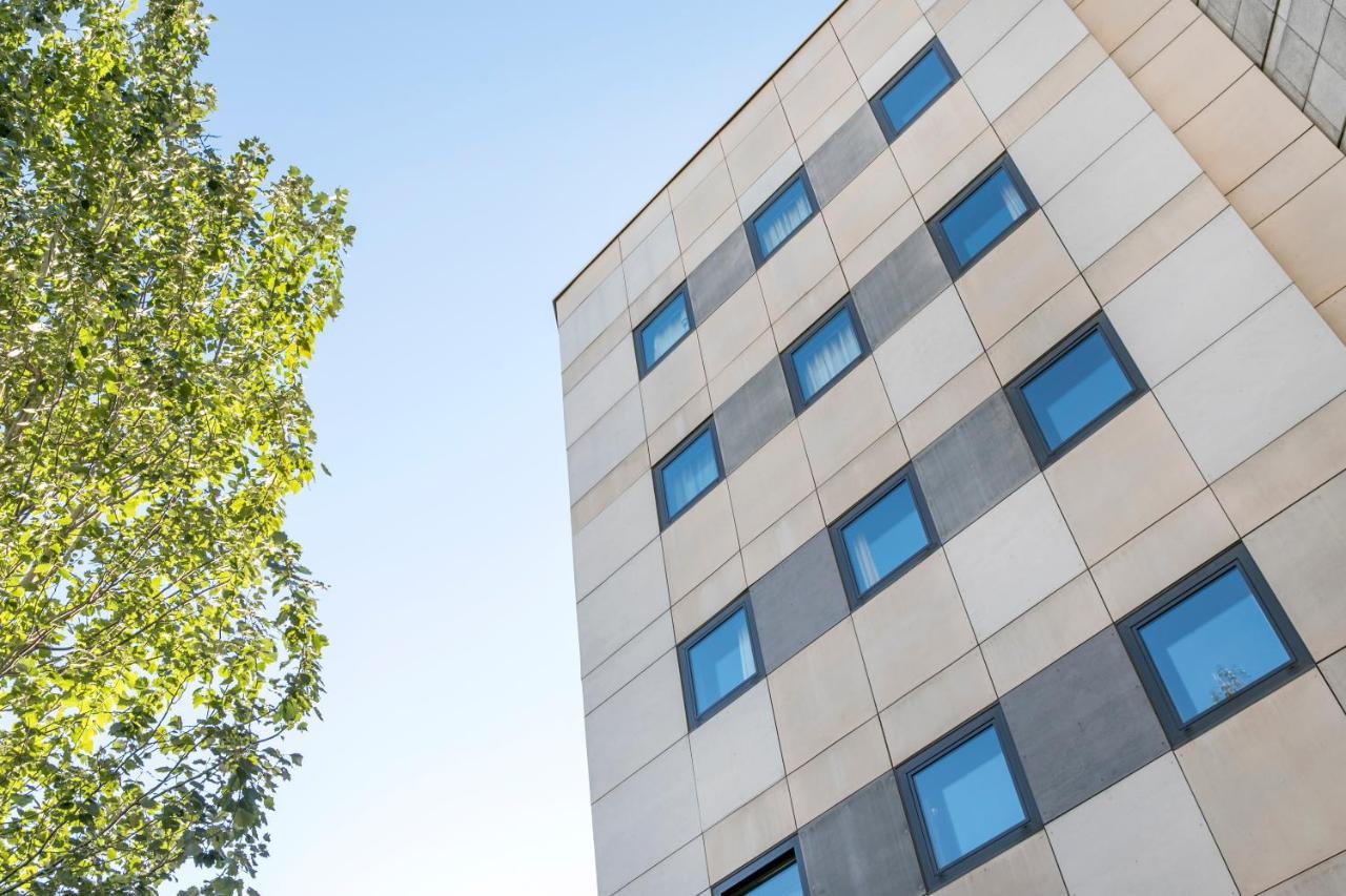 Apartments Sata Park Guell Area Βαρκελώνη Εξωτερικό φωτογραφία